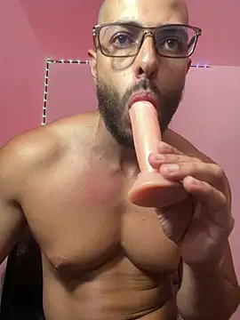 magnumchris Show in webcam