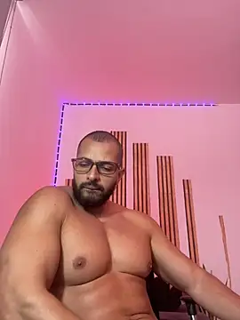 magnumchris Adlı Modelin Web Kamerası Şovu