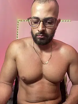 magnumchris Show in webcam
