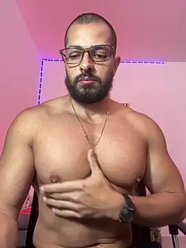 magnumchris' Webcam Show