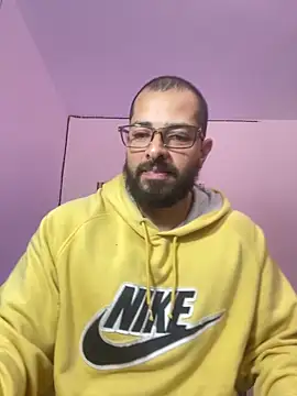 הופעת וובקאם של magnumchris