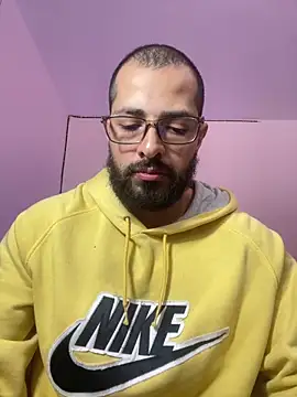 magnumchris 网络视讯表演
