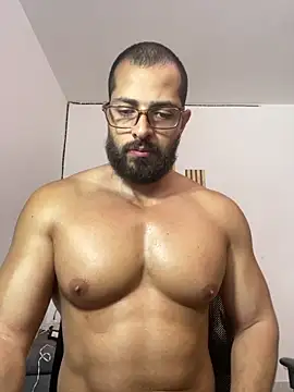 magnumchris Adlı Modelin Web Kamerası Şovu