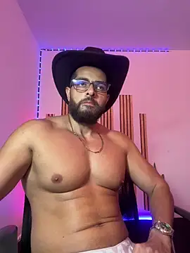 magnumchris webkamerás műsora
