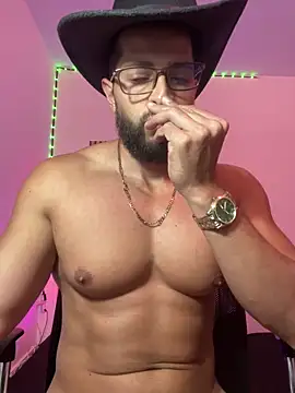 magnumchris 在線直播表演
