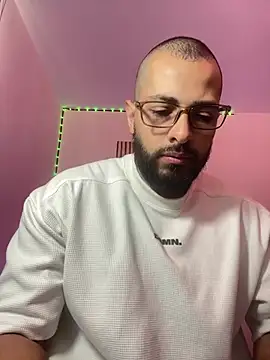 Show de magnumchris na webcam