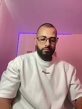 magnumchris 在線直播表演
