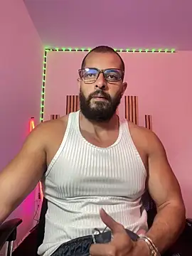 magnumchris 网络视讯表演