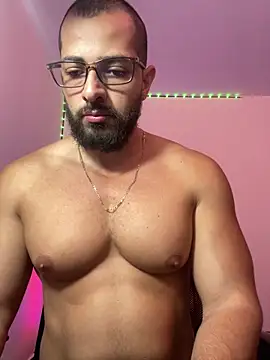 magnumchris Adlı Modelin Web Kamerası Şovu