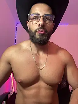 הופעת וובקאם של magnumchris