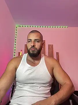 magnumchris Show in webcam