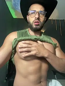 magnumchris Шоу с уебкамера