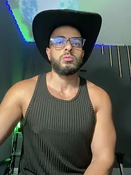 Show de magnumchris na webcam