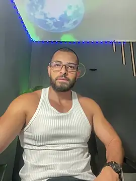 magnumchris webkamerás műsora