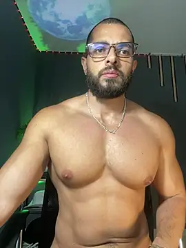 magnumchris' Webcam Show