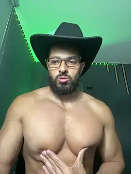magnumchris Adlı Modelin Web Kamerası Şovu