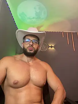 magnumchris webkamerás műsora