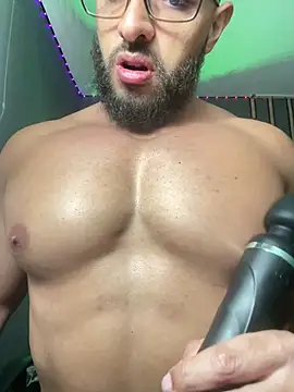 Show de magnumchris na webcam