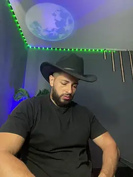 magnumchris' Webcam Show