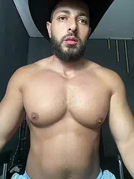 Show de magnumchris na webcam