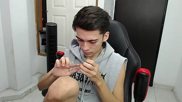 Show modela Hiso_kai na web-kameri