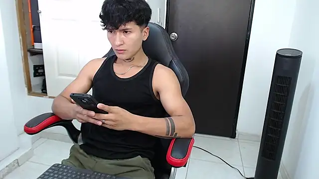 Hiso_kai Webcam show