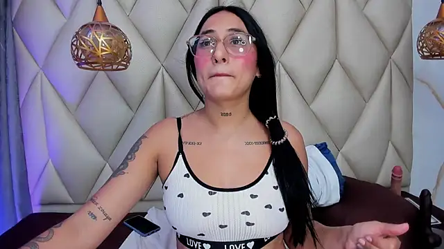 Ibbie_drastic's Live XXX Chat