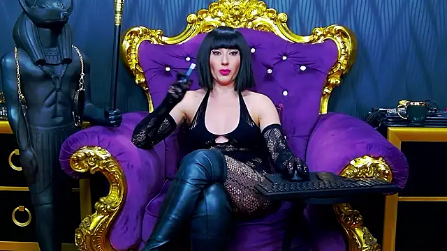 LaraMaeve's Webcam Show