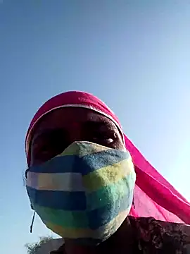 Živá chatovací místnost aunty_sumy