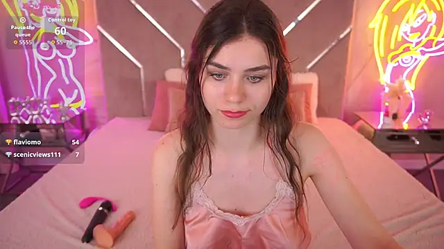 HeavenElle Chat XXX in diretta