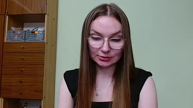 LooveELLYx Live XXX Chat