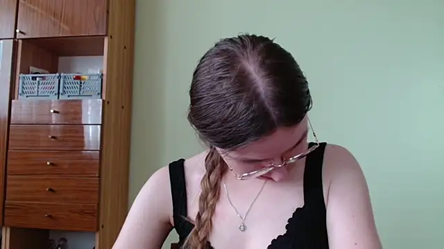 LooveELLYx: онлайн-секс-чат