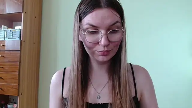 Chatroom XXX en direct de LooveELLYx