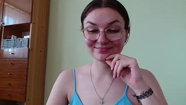 LooveELLYx's Live XXX Chat
