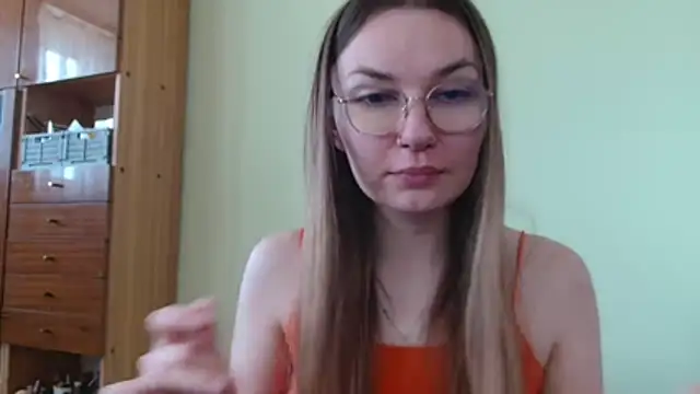Chat +18 de LooveELLYx ao vivo