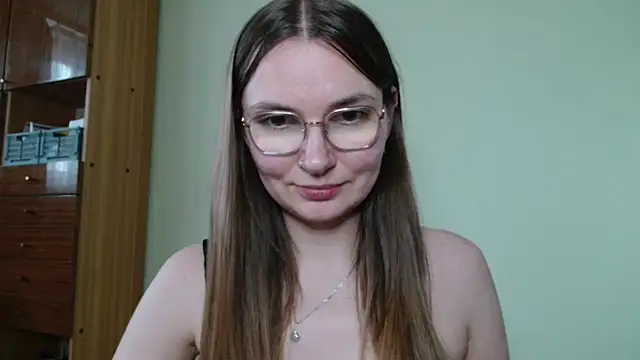 LooveELLYx live XXX chat