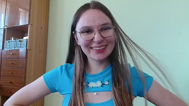 LooveELLYx XXX чат на живо
