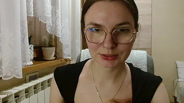 LooveELLYx Chat XXX in diretta