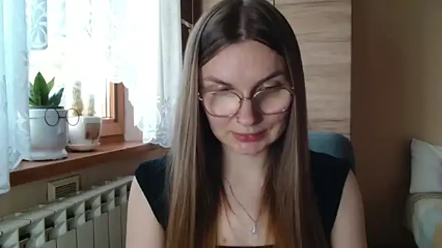 צ'אט XXX בשידור חי של LooveELLYx