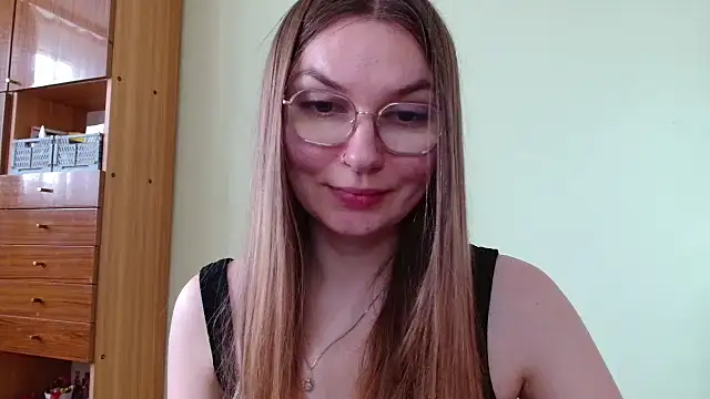 LooveELLYx's Live XXX Chat