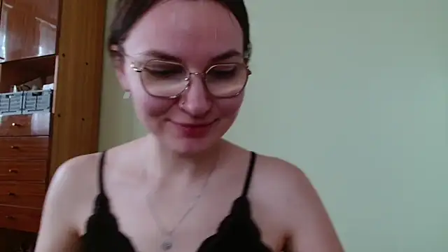 Chat +18 de LooveELLYx ao vivo