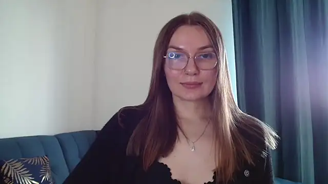 LooveELLYx's Webcam Show