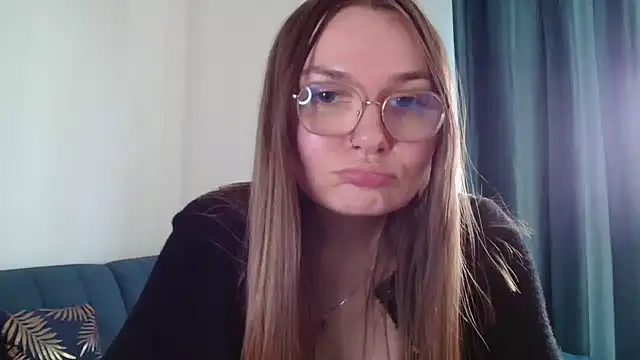 Show de LooveELLYx na webcam