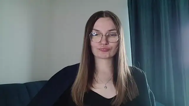 Webkamerová show LooveELLYx