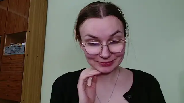 הופעת וובקאם של LooveELLYx