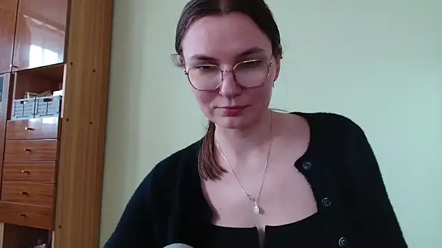 LooveELLYx's Webcam Show