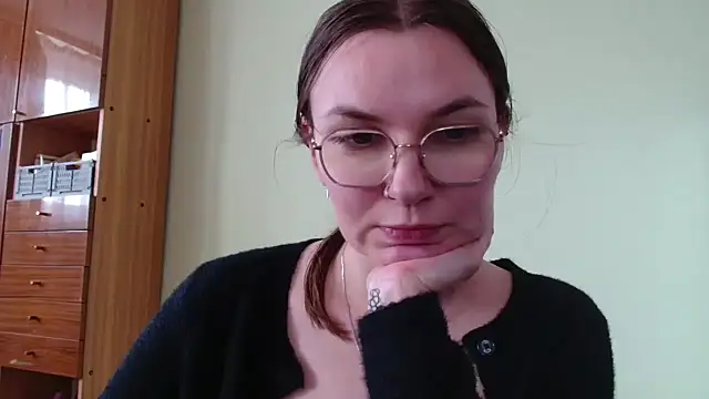 LooveELLYx's Webcam Show
