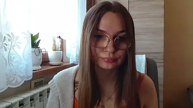 LooveELLYx – webcam-show