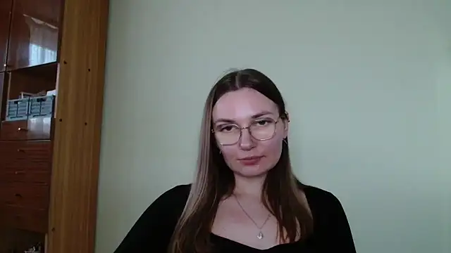 LooveELLYx: вебкам-шоу