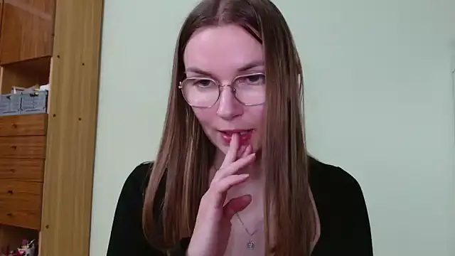 LooveELLYx – webcam-show